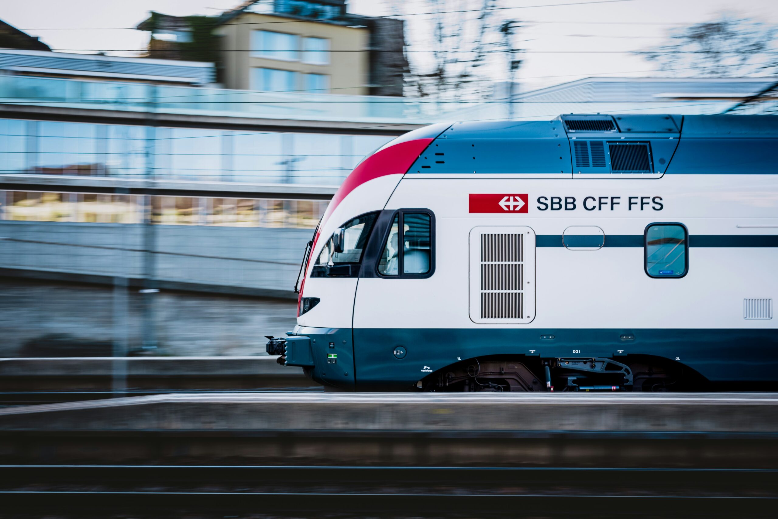 Train CFF