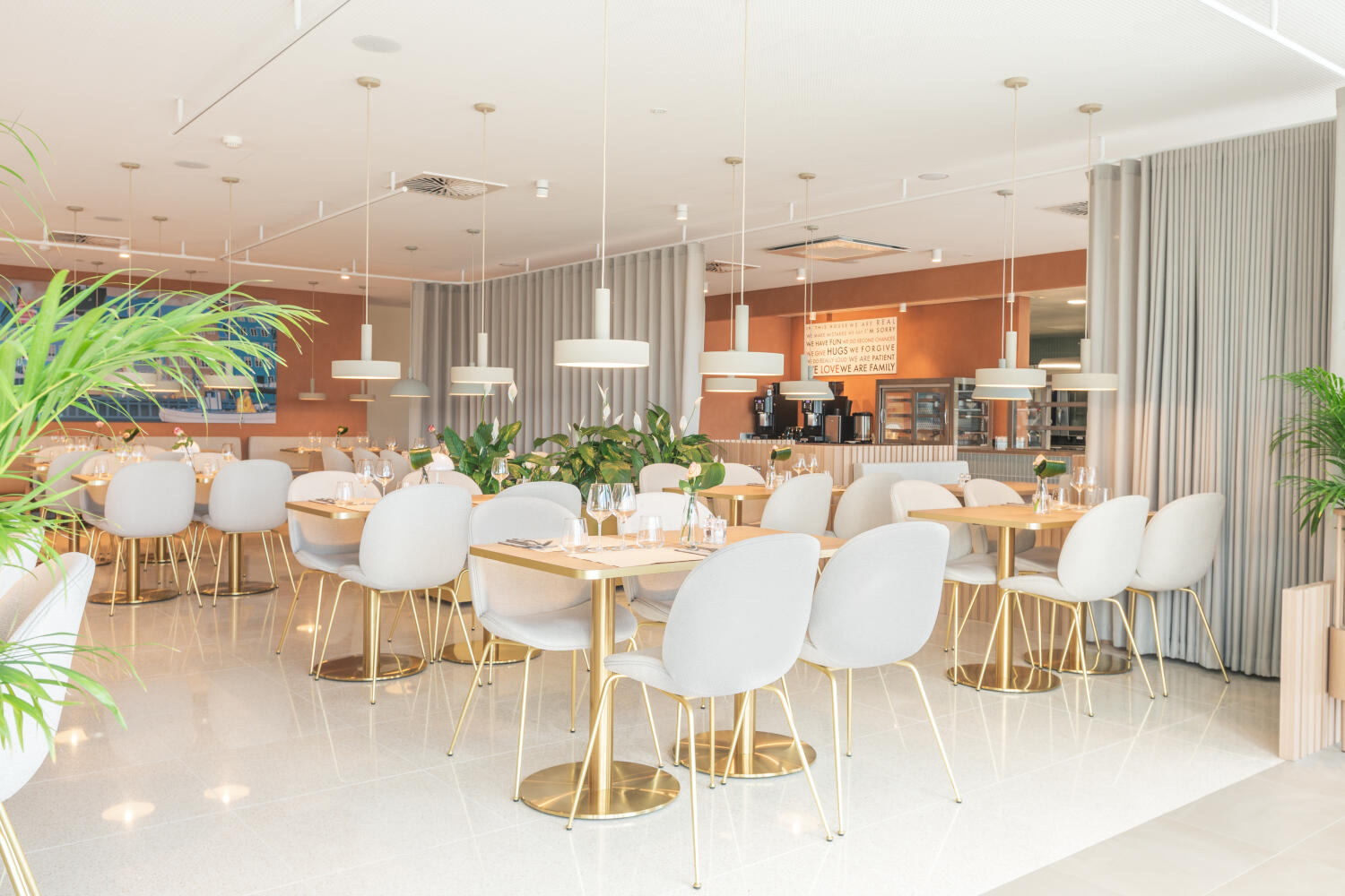 HVGGE Place Restaurant